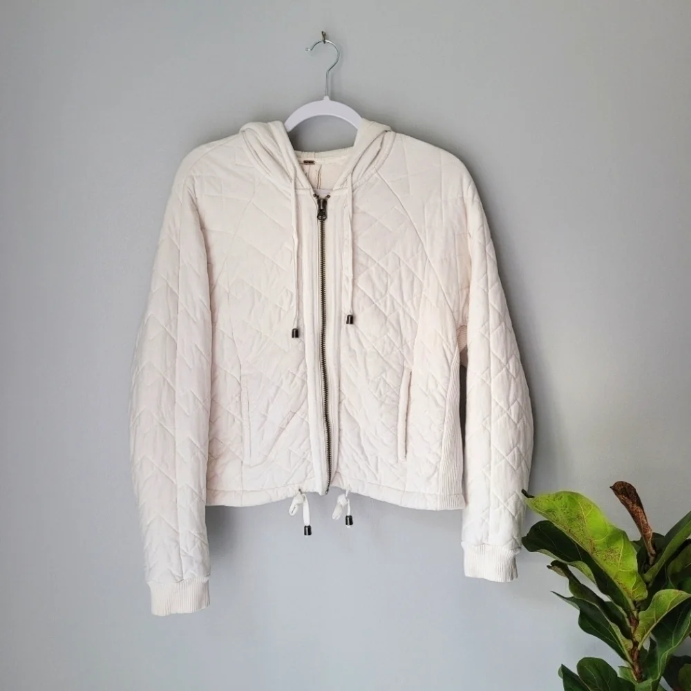 FREE PEOPLE Quilted Split Back Hooded Jacket